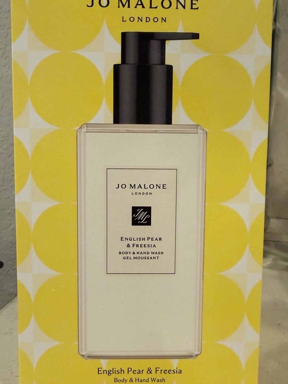 Jo Malone English Pear & Freesia Body & Hand Wash JUMBO 16fl oz.